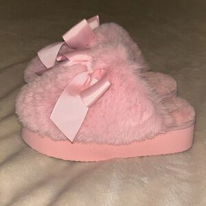 Urban Outfitters Platform Fuzzy Slippers
